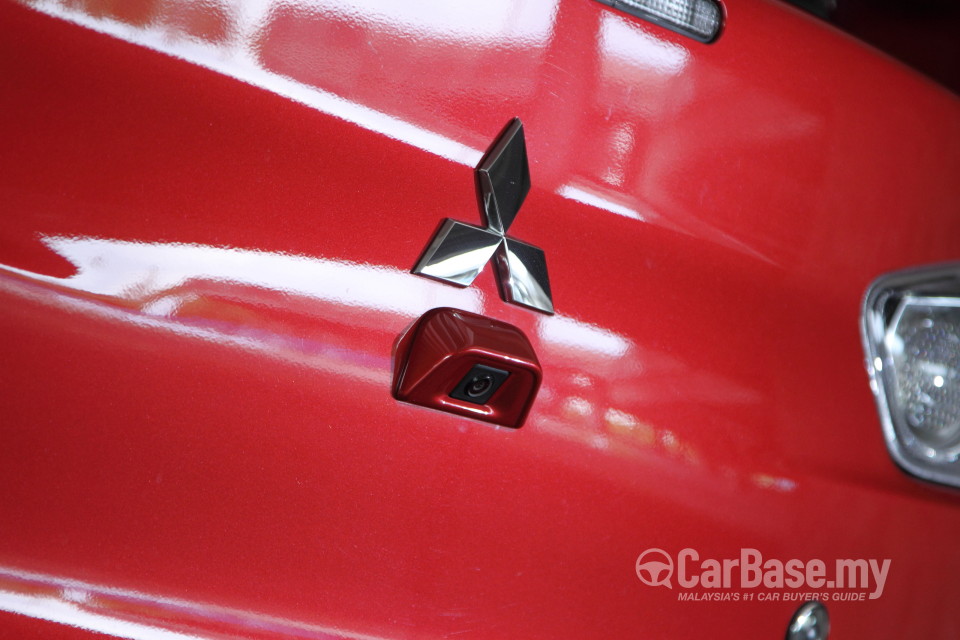 Mitsubishi Lancer Mk5 Facelift (2012) Exterior