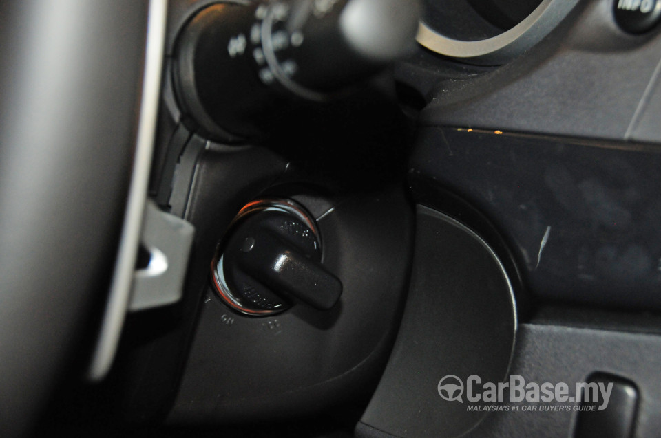 Mitsubishi Lancer Mk5 Facelift (2012) Interior