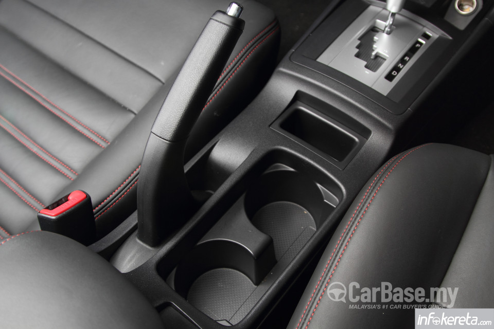 Mitsubishi Lancer Mk5 Facelift (2012) Interior