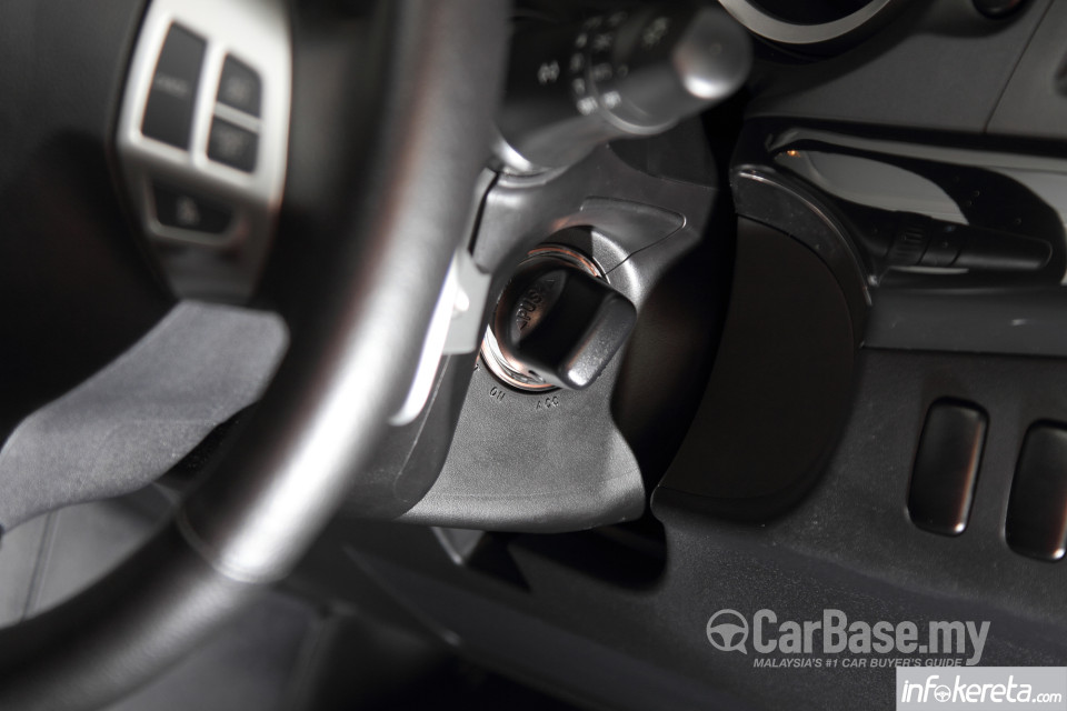 Mitsubishi Lancer Mk5 Facelift (2012) Interior