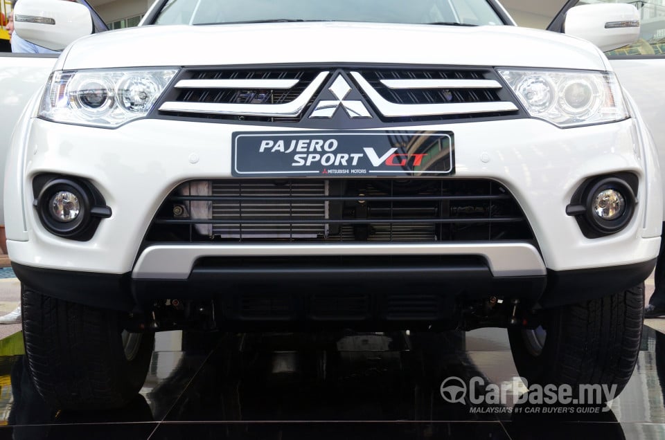 Mitsubishi Pajero Sport Mk1 Facelift (2013) Exterior
