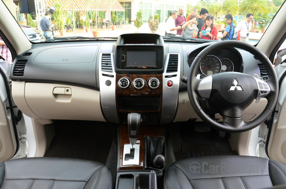 Audi A4 B9 (2016) Interior