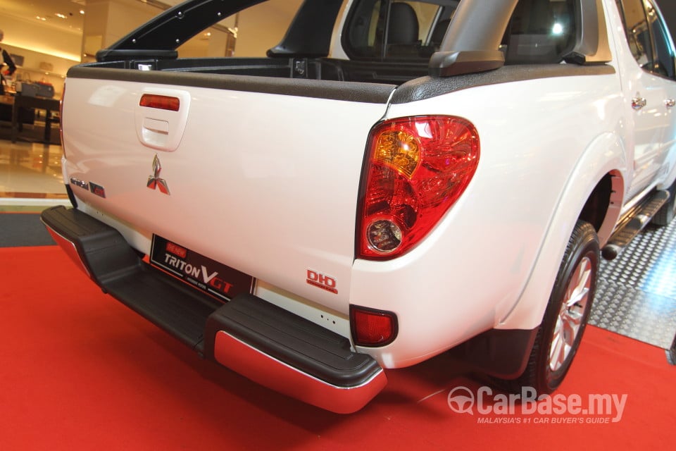 Mitsubishi Triton Mk1 Facelift (2014) Exterior