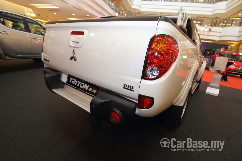 Mitsubishi Triton Mk1 Facelift (2014) Exterior