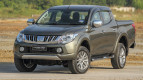 Mitsubishi Triton Exterior photo