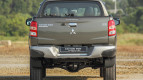 Mitsubishi Triton Exterior photo