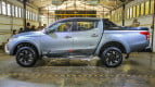 Mitsubishi Triton Exterior photo