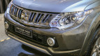 Mitsubishi Triton Exterior photo