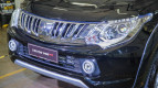 Mitsubishi Triton Exterior photo