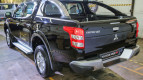Mitsubishi Triton Exterior photo