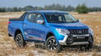 Mitsubishi Triton Exterior photo