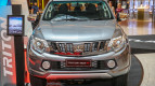 Mitsubishi Triton Exterior photo