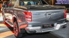 Mitsubishi Triton Exterior photo