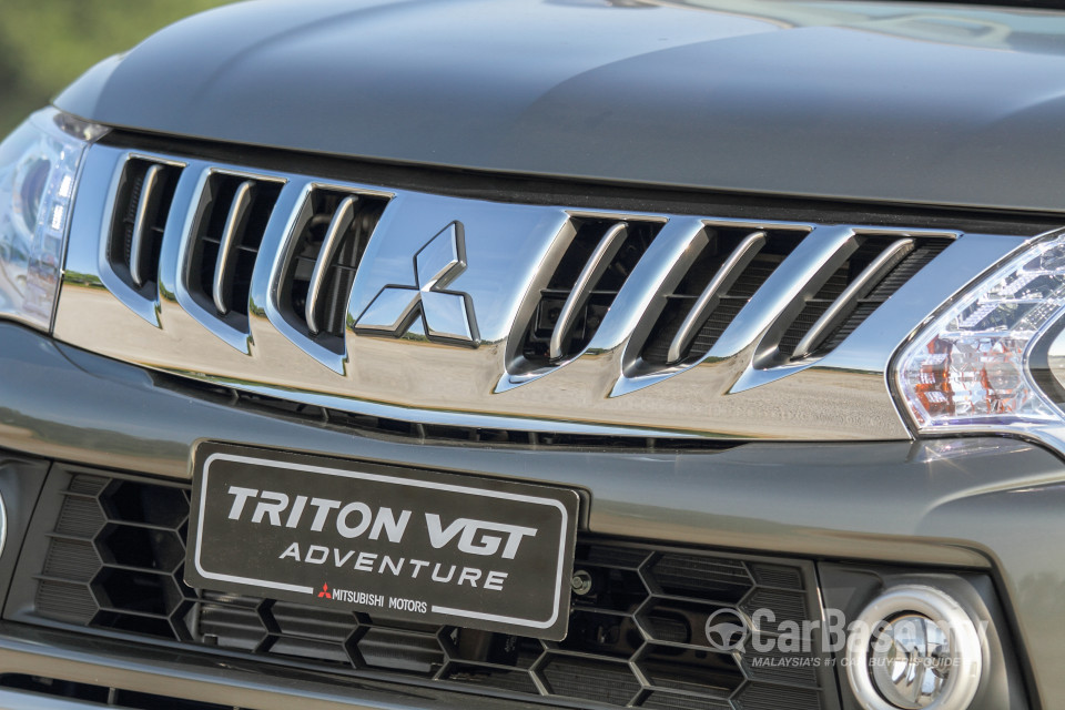 Mitsubishi Triton Mk2 (2015) Exterior