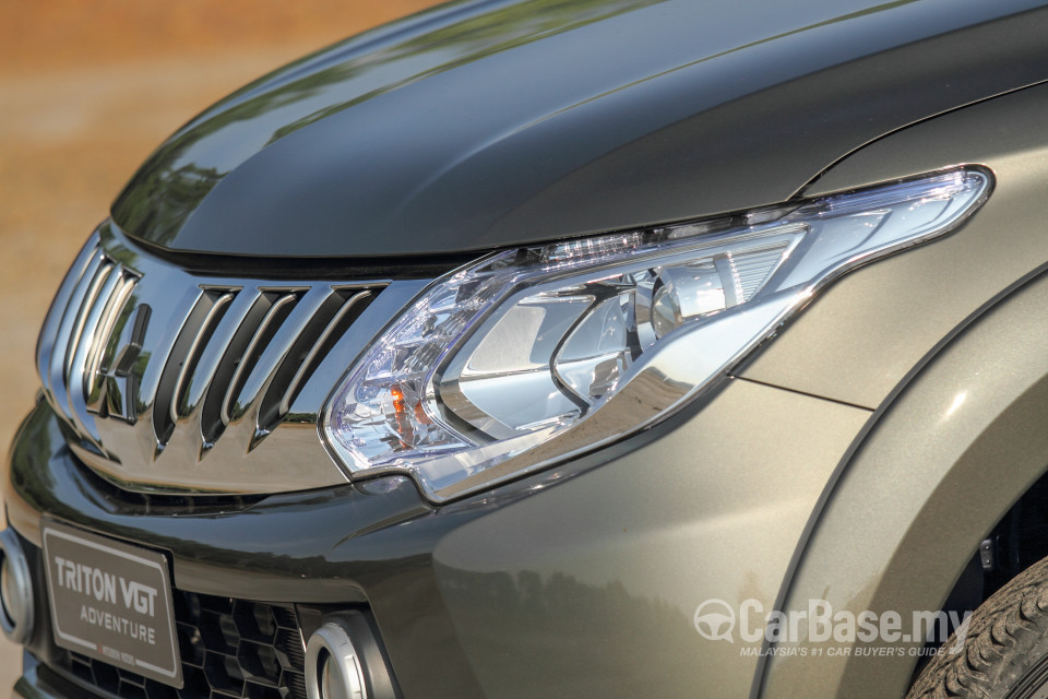 Mitsubishi Triton Mk2 (2015) Exterior