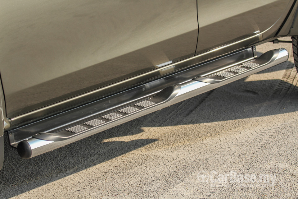 Mitsubishi Triton Mk2 (2015) Exterior