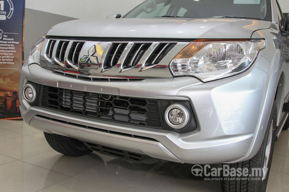 Mitsubishi Triton Mk2 (2015) Exterior