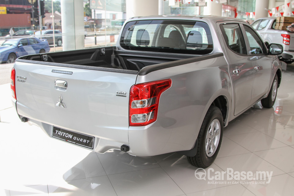 Mitsubishi Triton Mk2 (2015) Exterior