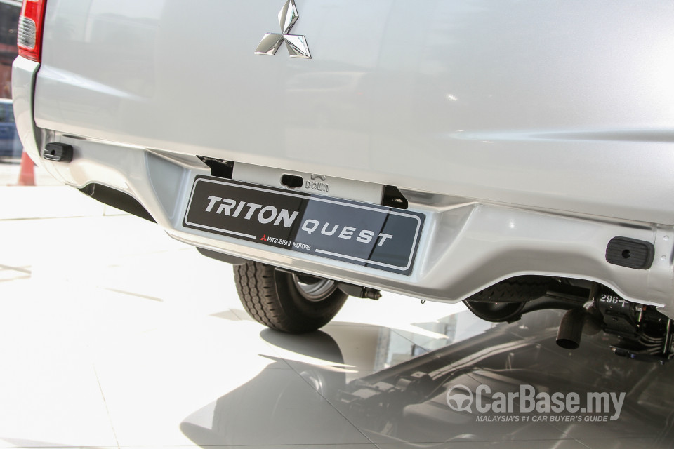 Mitsubishi Triton Mk2 (2015) Exterior