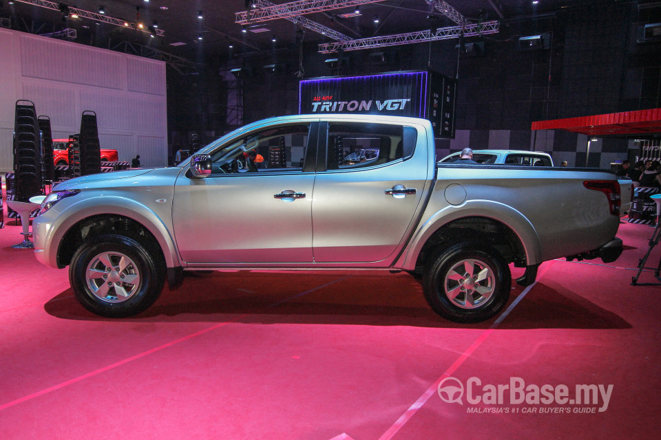 Mitsubishi Triton Mk2 (2015) Exterior