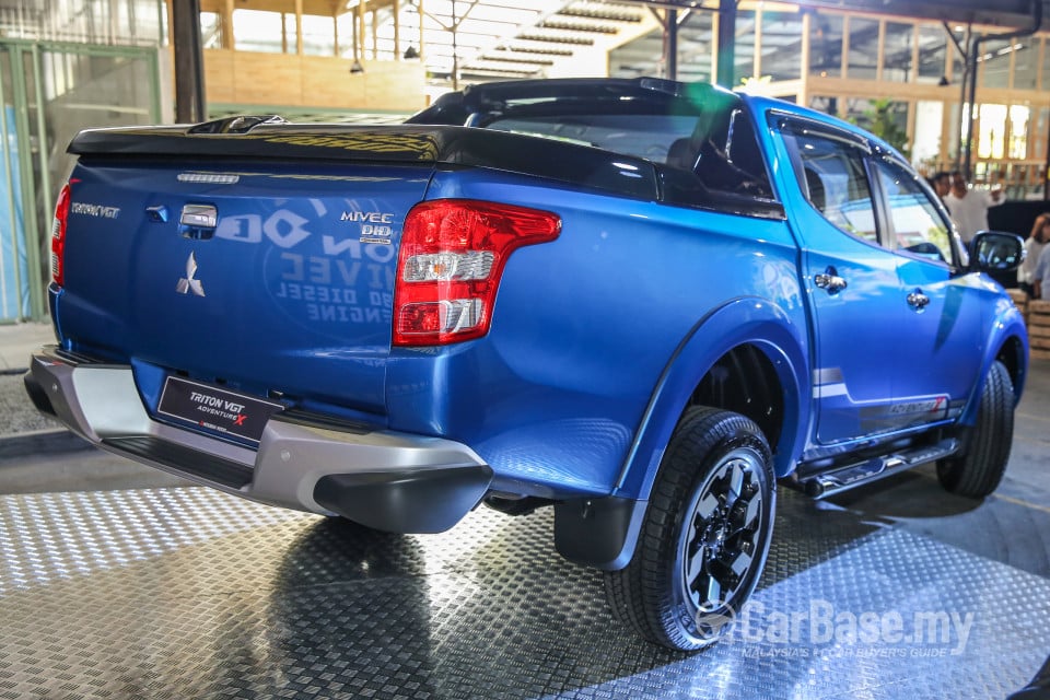 Mitsubishi Triton Mk2 (2015) Exterior