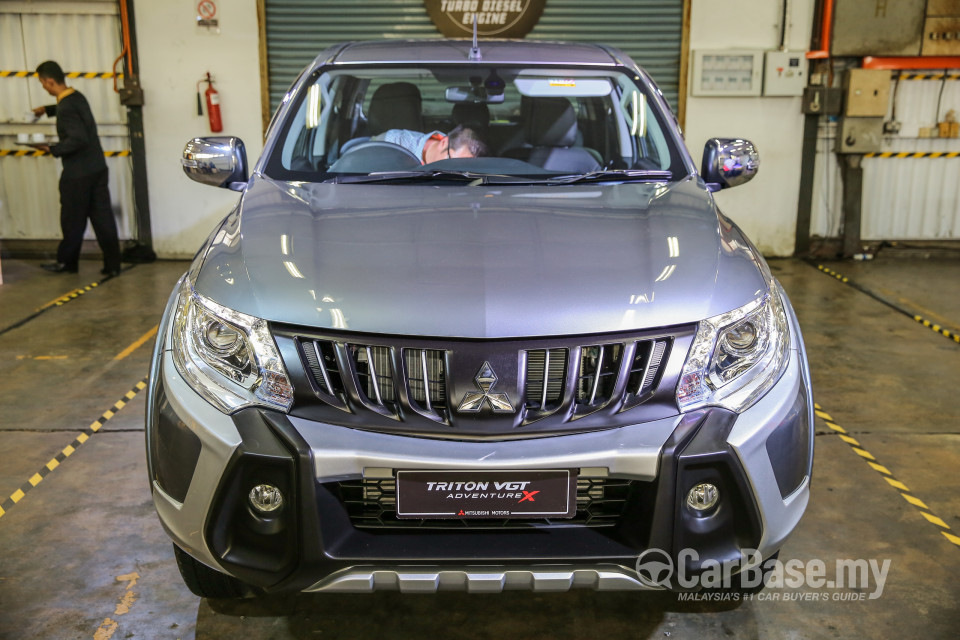 Mitsubishi Triton Mk2 (2015) Exterior