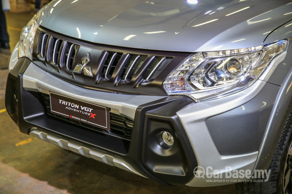Mitsubishi Triton Mk2 (2015) Exterior