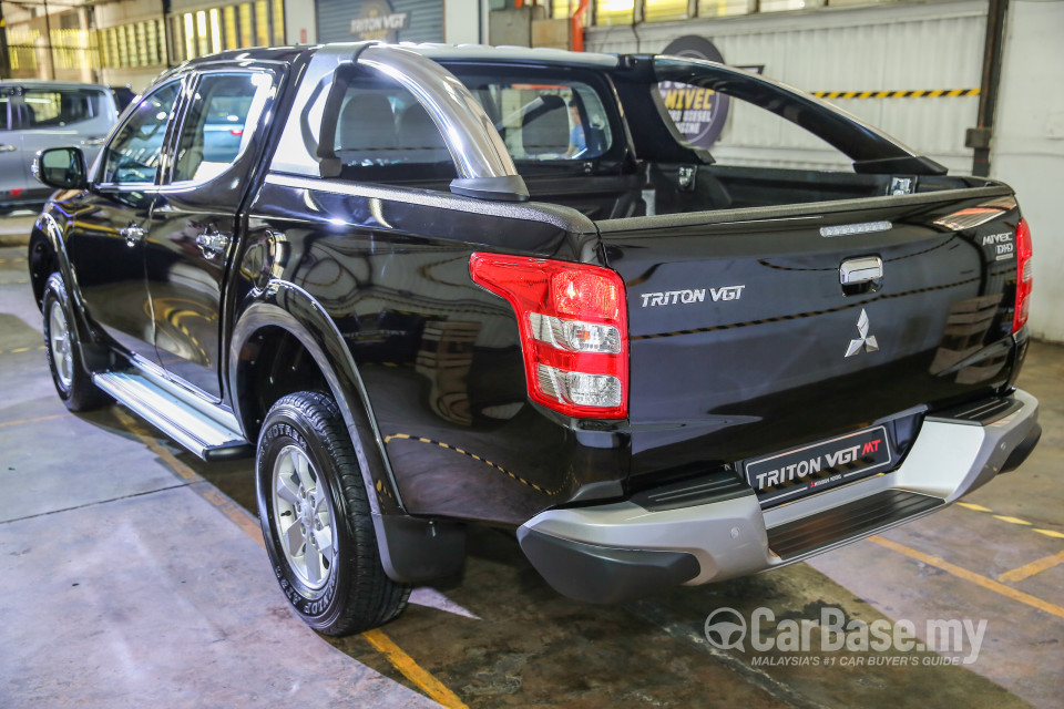 Mitsubishi Triton Mk2 (2015) Exterior