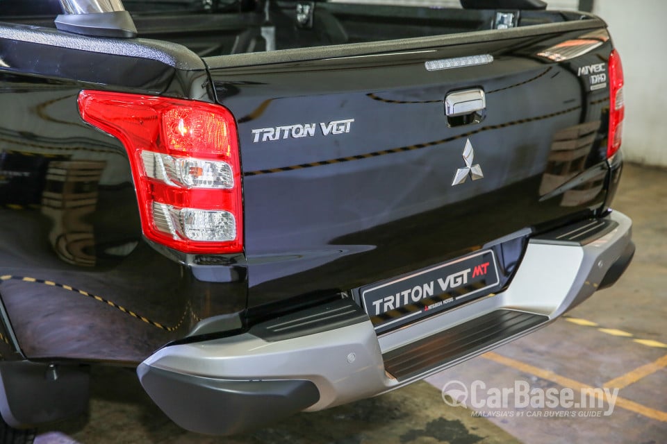 Mitsubishi Triton Mk2 (2015) Exterior