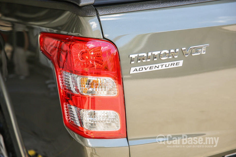 Mitsubishi Triton Mk2 (2015) Exterior