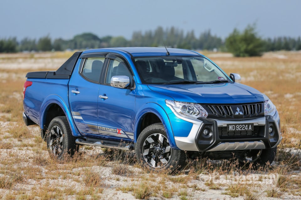 Mitsubishi Triton Mk2 (2015) Exterior