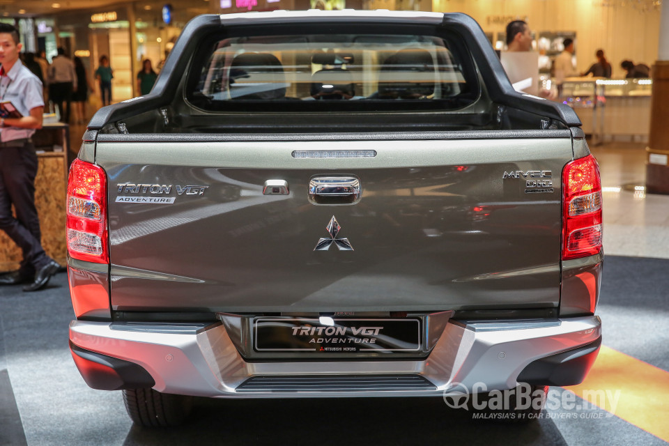 Mitsubishi Triton Mk2 (2015) Exterior