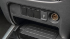 Mitsubishi Triton Interior photo