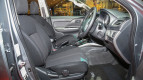 Mitsubishi Triton Interior photo