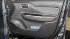 Mitsubishi Triton Interior photo