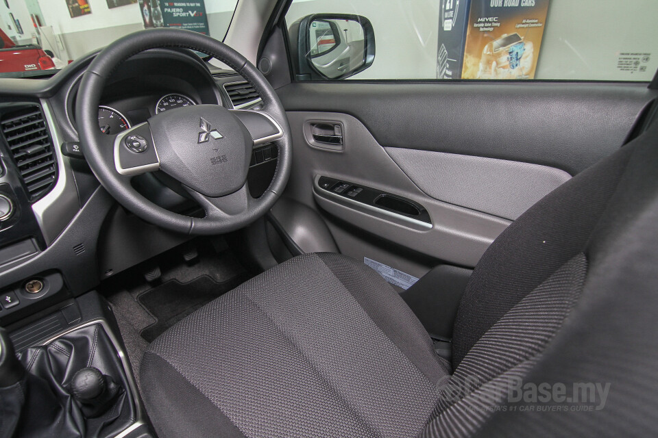 Audi Q5 FY (2019) Interior