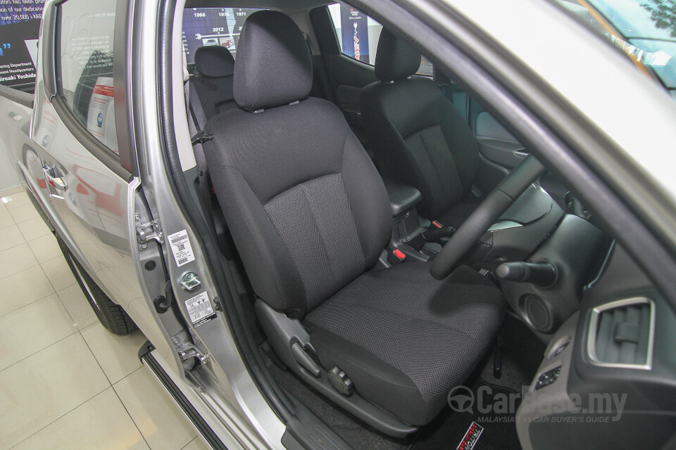 Mazda MX-5 ND (2015) Interior