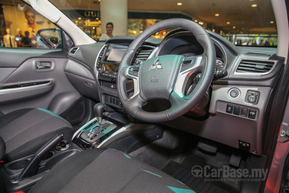 Mercedes-Benz A-Class W177 (2018) Interior