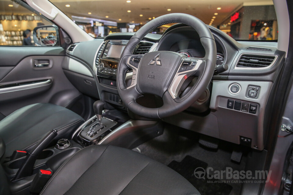 Mercedes-Benz CLS C257 (2018) Interior