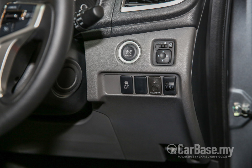 Mitsubishi Triton Mk2 (2015) Interior