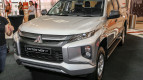 Mitsubishi Triton Exterior photo