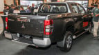 Mitsubishi Triton Exterior photo