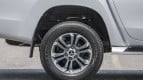 Mitsubishi Triton Exterior photo