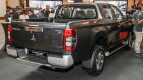 Mitsubishi Triton Exterior photo