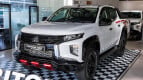 Mitsubishi Triton Exterior photo