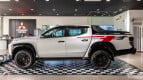 Mitsubishi Triton Exterior photo