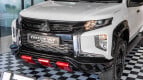 Mitsubishi Triton Exterior photo