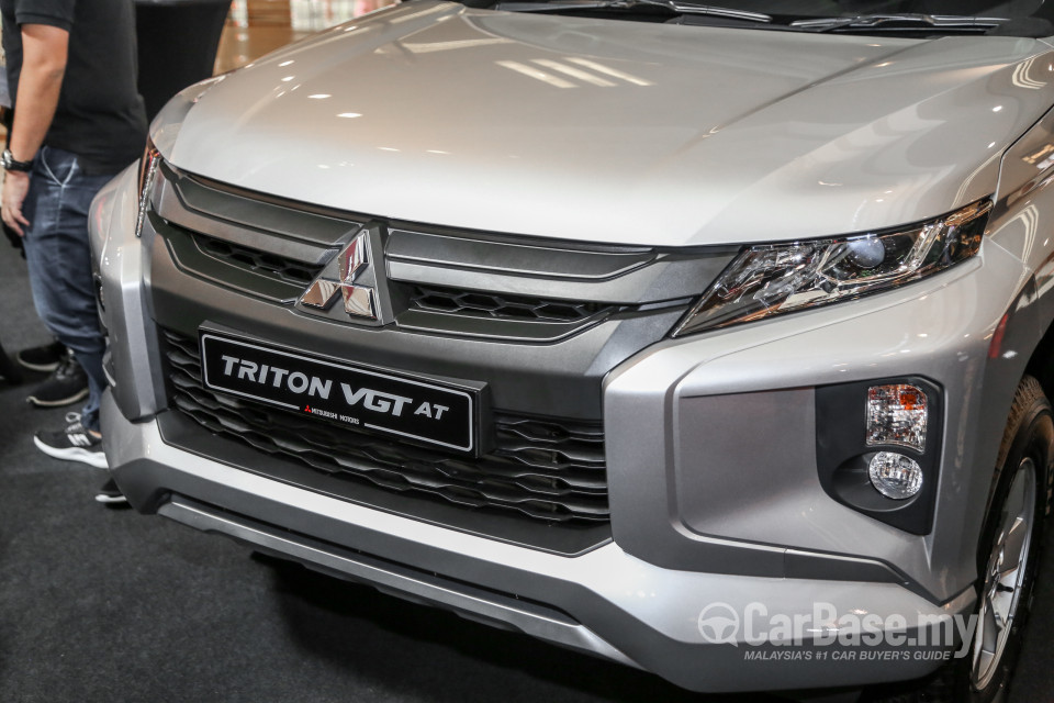 Mitsubishi Triton Mk2 Facelift (2019) Exterior