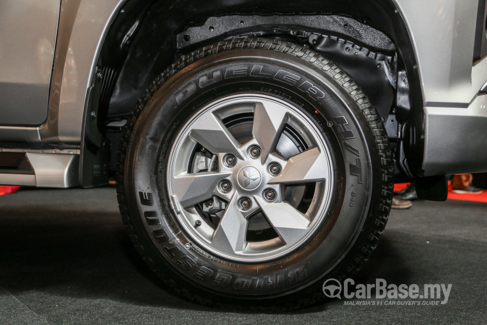 Mitsubishi Triton Mk2 Facelift (2019) Exterior