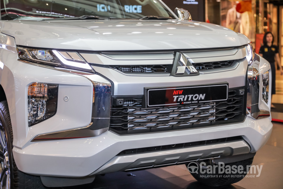 Mitsubishi Triton Mk2 Facelift (2019) Exterior